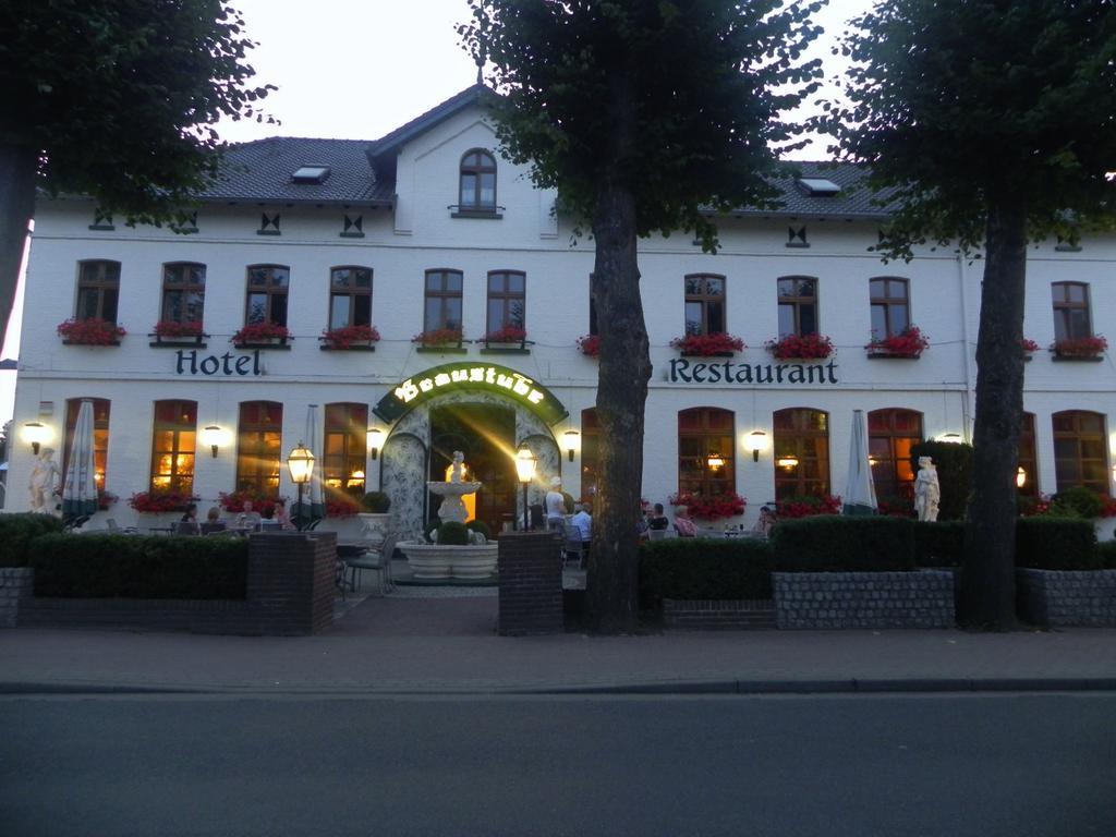 布罗司徒餐厅酒店 Haaren 外观 照片